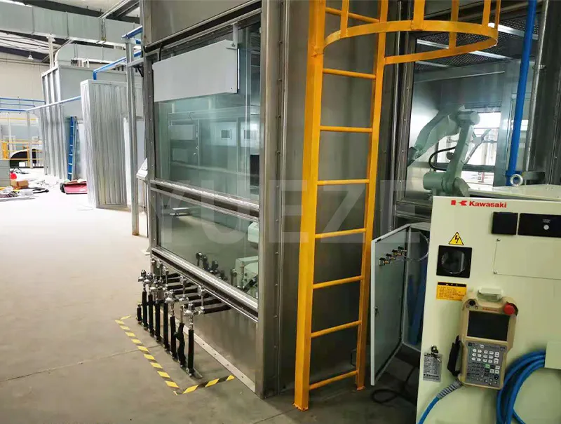 Cabina di verniciatura robotizzata