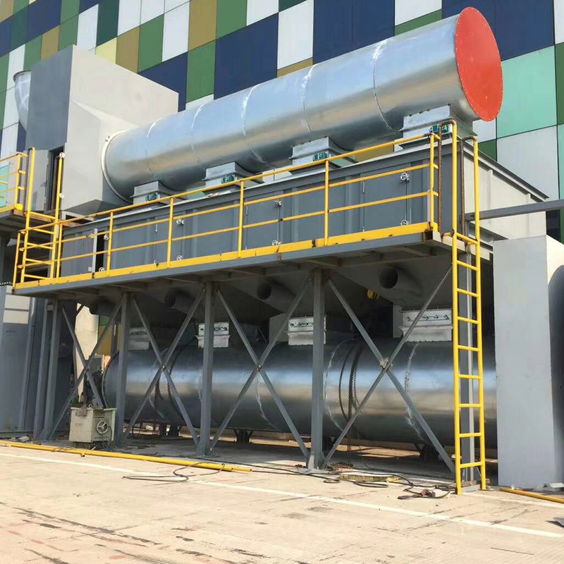 Apparecchiature per il trattamento dei gas di scarico