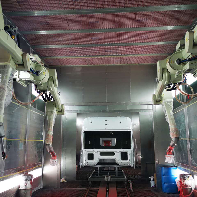 Cabina di verniciatura per veicoli pesanti