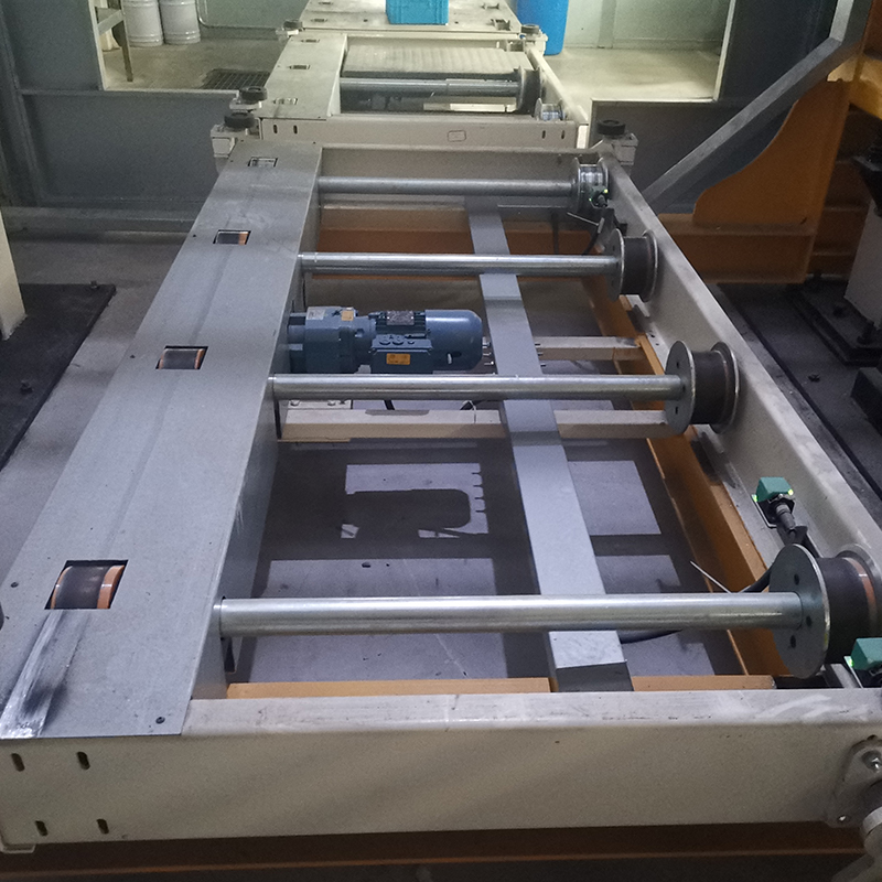 Linea di automazione tavole a rulli